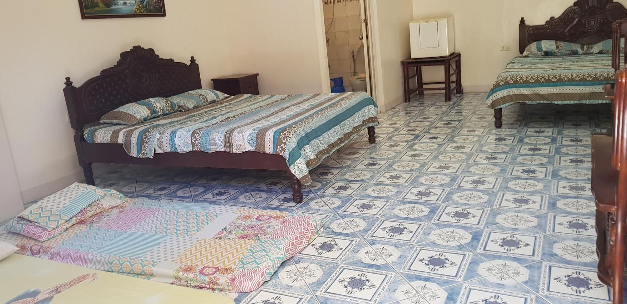 Seasun Beach Resort & Hotel Lucapon Extérieur photo