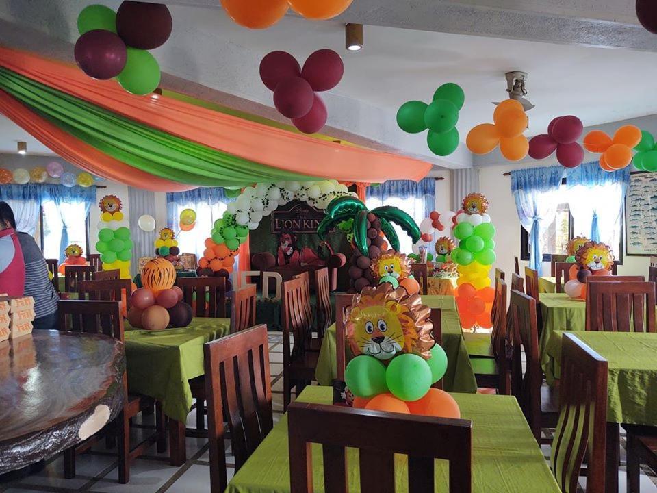Seasun Beach Resort & Hotel Lucapon Extérieur photo